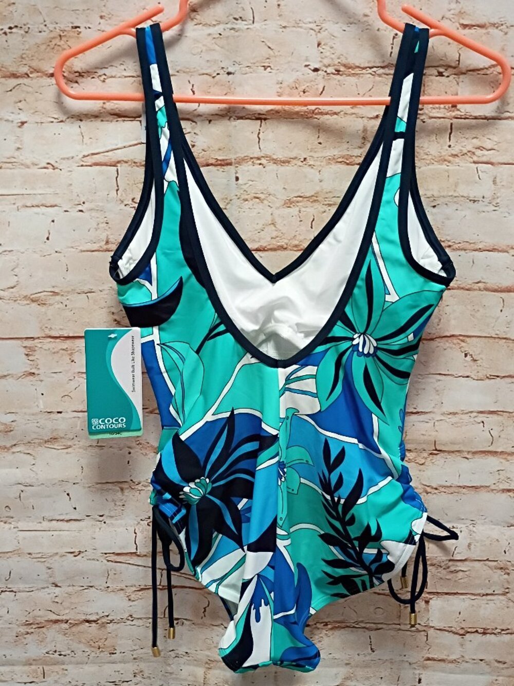 NWT Coco Reef Stellar Printed One-Piece Swimsuit w/Drawstring Side Size 10/34C - Picture 2 of 8